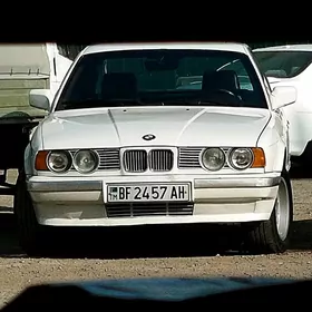 BMW 525 1990