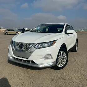 Nissan Rogue Sport 2021