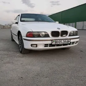 BMW 528 2003