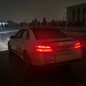 Mercedes-Benz E350 2010