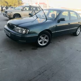 Toyota Avalon 1999