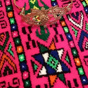 gyzyl brasletgyzyl braslet