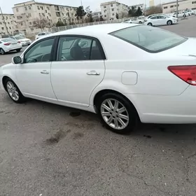 Toyota Avalon 2005