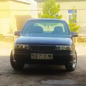 Opel Vectra 1995