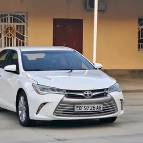 Toyota Camry 2016