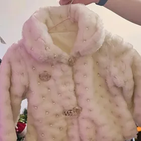 Куртки шубки на девочку