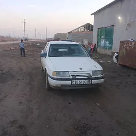 Opel Vectra 1990