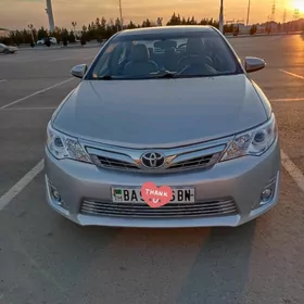 Toyota Camry 2012