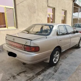 Toyota Camry 1993