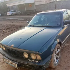 BMW 525 1988