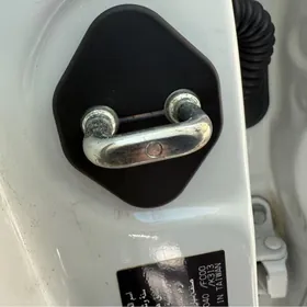 Накладки Nakladki Тойота