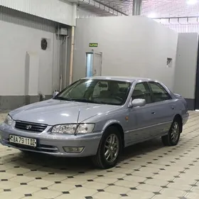 Toyota Camry 1999