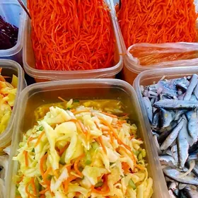 требуется работница