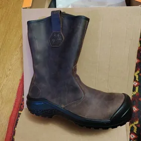 Сапоги для работы