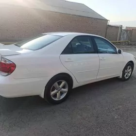 Toyota Camry 2001