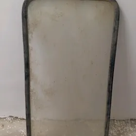 Gazel gapdal aýnasy