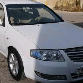 Nissan Sunny 2011