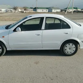 Nissan Sunny 2003