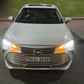 Toyota Avalon 2019