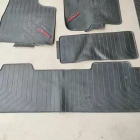 SIENA KOWRIK TAZE REZIN