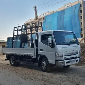 Mitsubishi Canter 2023
