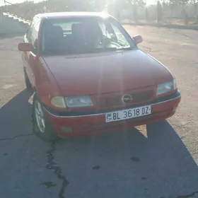 Opel Astra 1996