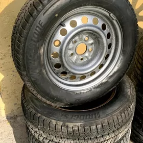 16lyk Bridgestone 4si