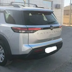 Nissan Pathfinder 2022