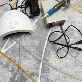 Bor maşyn we dyrnak lampoçgasy