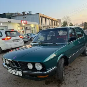BMW 520 1986