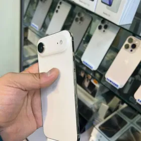 iPhone a17 Air 256 LLA