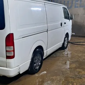 Toyota Hiace 2008