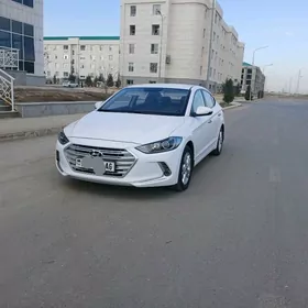 Hyundai Elantra 2018