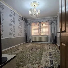 mir 7/2  1-etaj 3- komnat 86’m