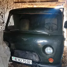 UAZ Profi 1980