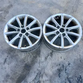 16 hundai disga 2stk arginal