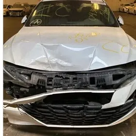 Hyundai Elantra 2021