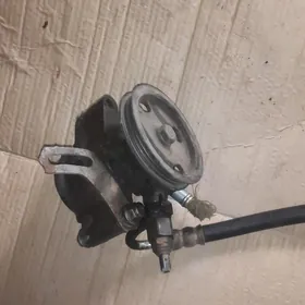 rulevoy nasos 2lik tayota