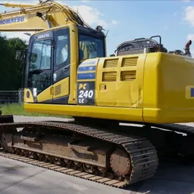 Komatsu PC210LC-11 2021