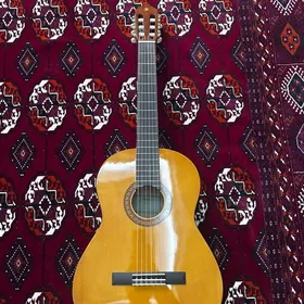 Gitara Yamaha c45