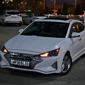 Hyundai Elantra 2020