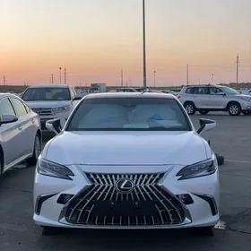 Lexus ES 350 2025
