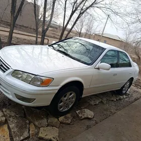 Toyota Camry 2000