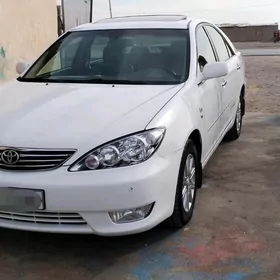 Toyota Camry 2005