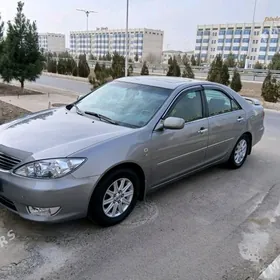 Toyota Camry 2005