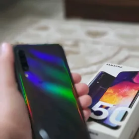 Samsung A50 64GB