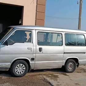 Toyota Hiace 1987