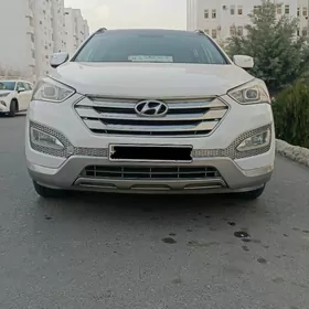 Hyundai Santa Fe 2013