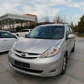 Toyota Sienna 2009