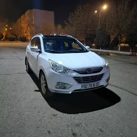 Hyundai Tucson 2013